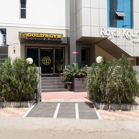ホテル Treebo Trend Royal Kourt Aurangabad エクステリア 写真
