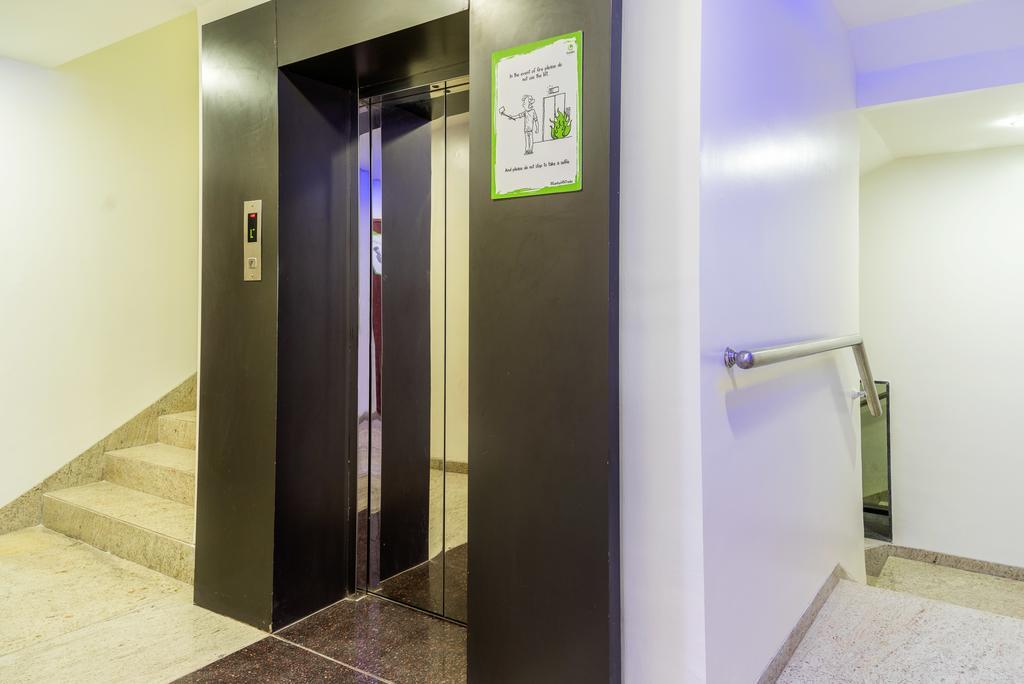 ホテル Treebo Trend Royal Kourt Aurangabad エクステリア 写真