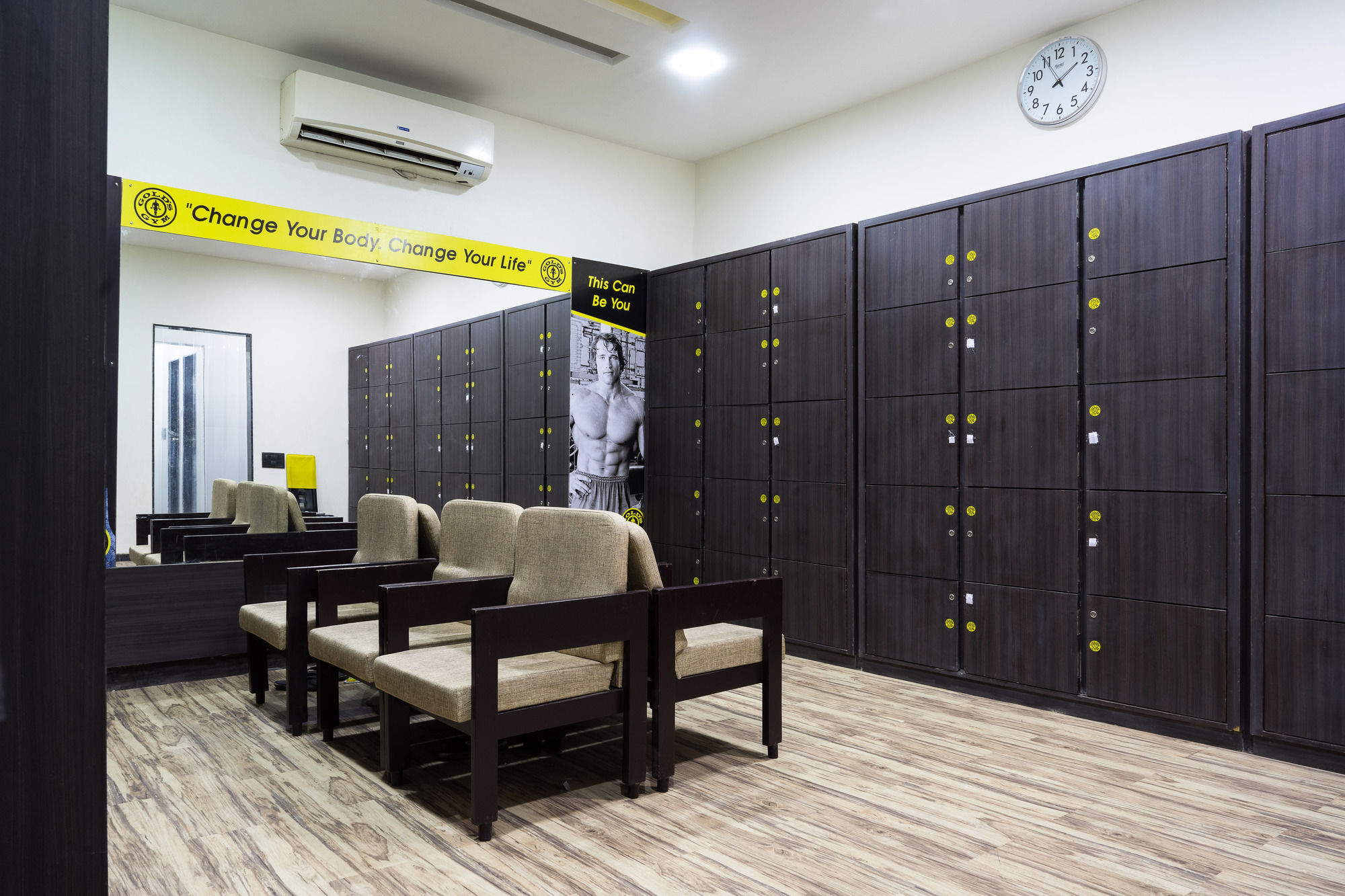 ホテル Treebo Trend Royal Kourt Aurangabad エクステリア 写真